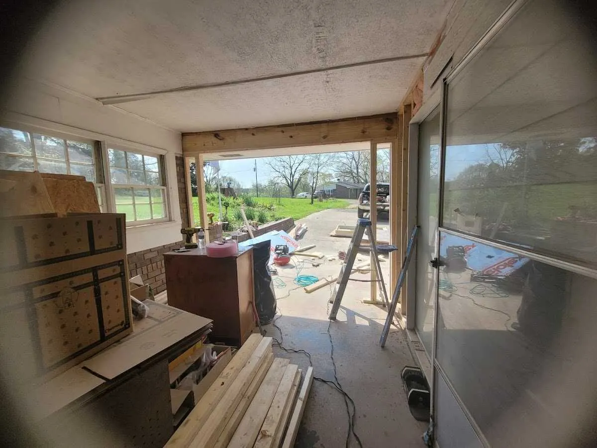 Air movers and dehumidifier for Water Mitigation Services in Sausalito